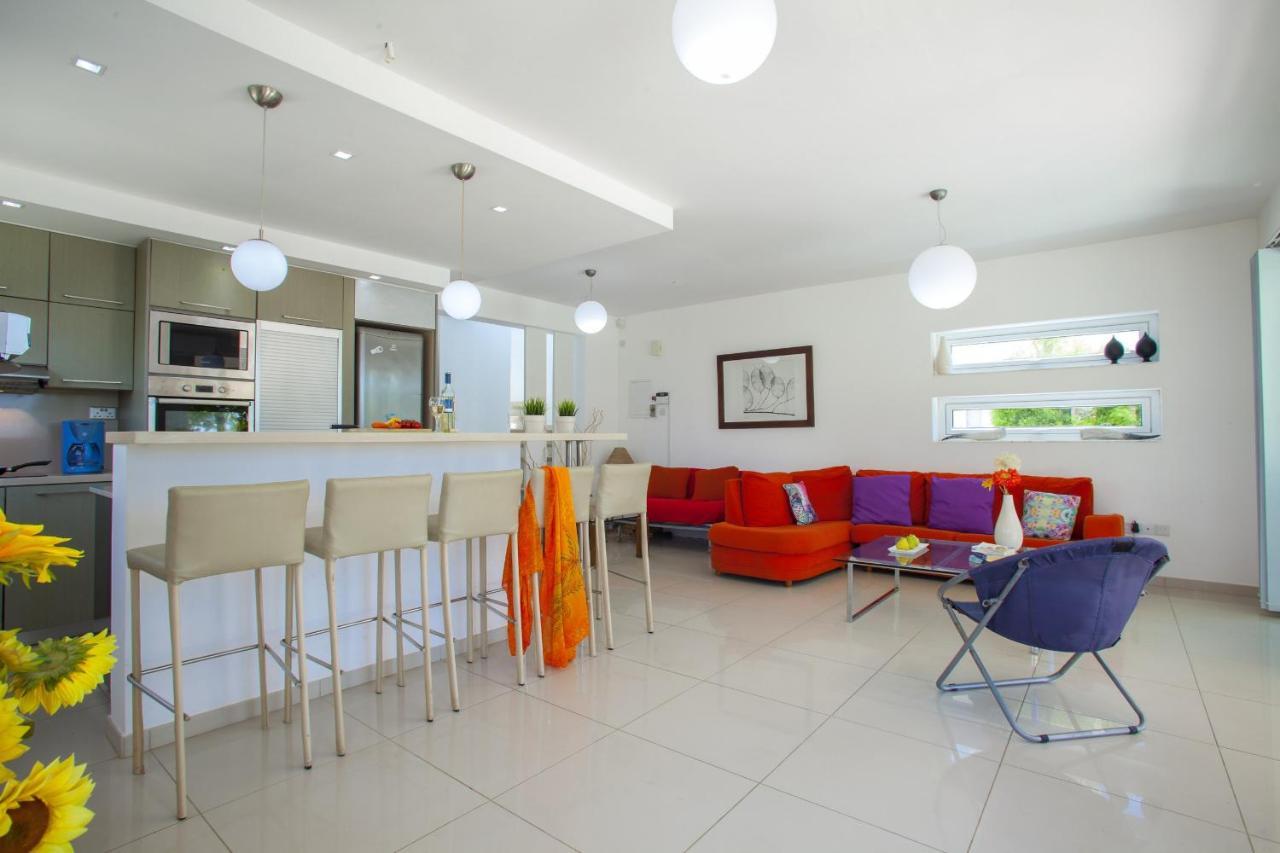 Ayia Thekla Seafront Villa Lavender Ayia Napa Ngoại thất bức ảnh